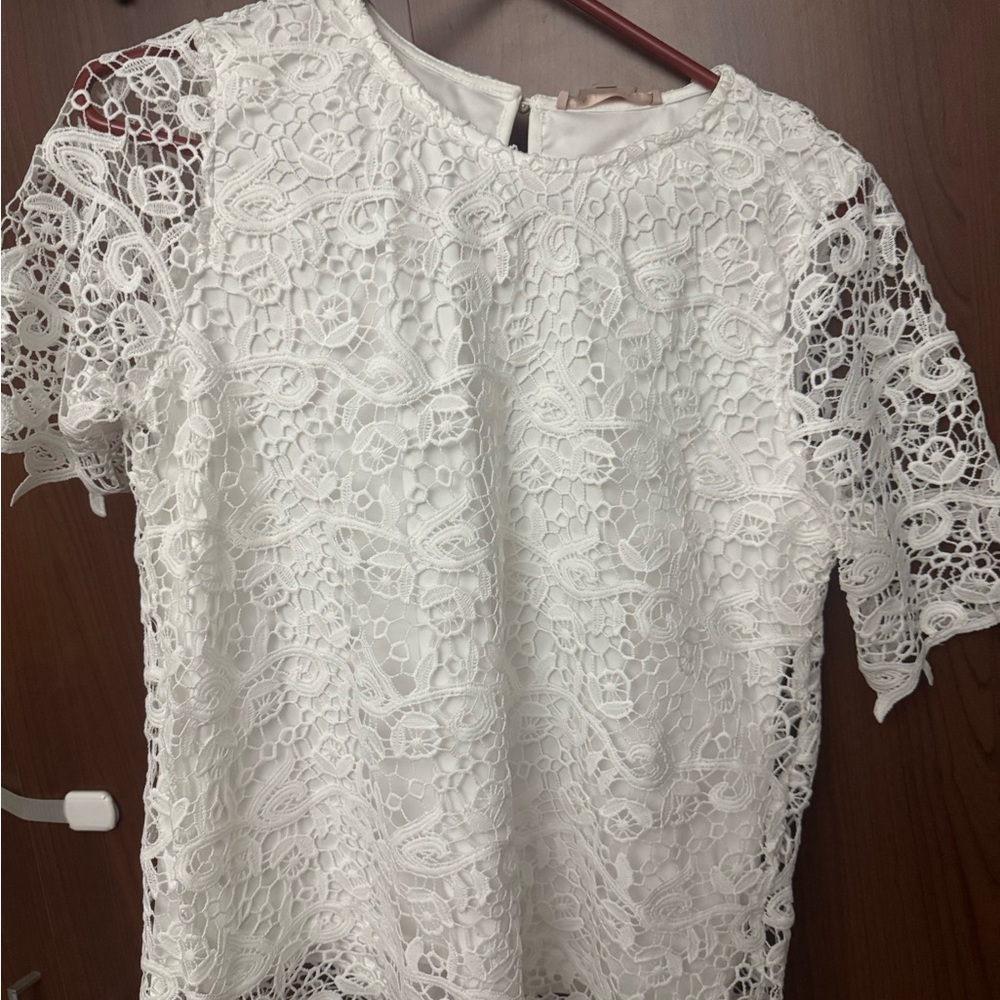 NWT Philosophy Elegant White Lace Top